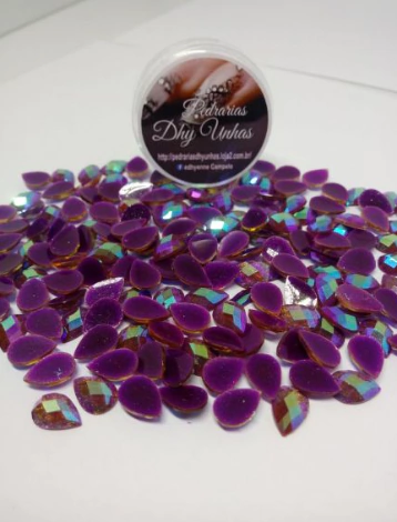 Pacote com aprox. 10 Gota Glitter Boreal