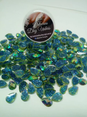 Pacote com aprox. 10 Gota Glitter Boreal
