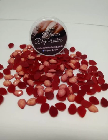 Pacote com aprox. 10 Gota Resina