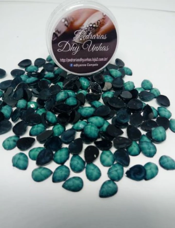 Pacote com aprox. 10 Gota Resina