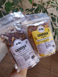 COMBO - 1 granola SALGADA + 1 granola LOW CARB
