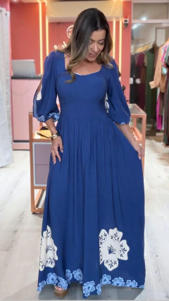 Vestido viscolinho barrado