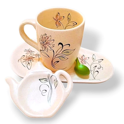 SET DESAYUNO jaspeado flor rosa + Taza bombé+ Bandeja gota + Posasaquito - comprar online