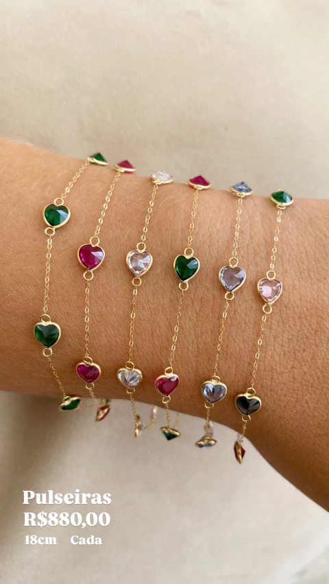 PULSEIRA COM PINGENTES - comprar online