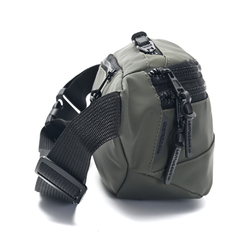 Imagen de RIÑONERA GO FF *VERDE MILITAR*//TELA ENGOMADA IMPERMEABLE COD:38790