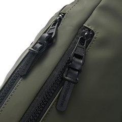 RIÑONERA GO FF *VERDE MILITAR*//TELA ENGOMADA IMPERMEABLE COD:38790 - Mundo Willys