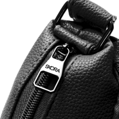 BANDOLERA JOAN 2 CIERRES *NEGRO*//PU GRANEADO//COD:39257 - Mundo Willys