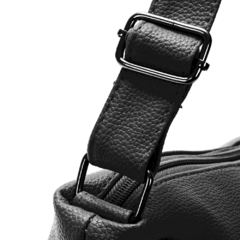 Imagen de BANDOLERA JOAN 2 CIERRES *NEGRO*//PU GRANEADO//COD:39257