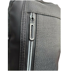 MORRAL SPORT//CON USB//*NEGRO*//COD:8700 - Mundo Willys