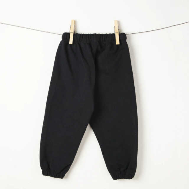 JOGGER CATA NEGRO