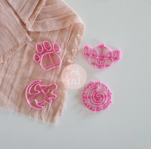 C788 - Kit mini pastelería Rey León