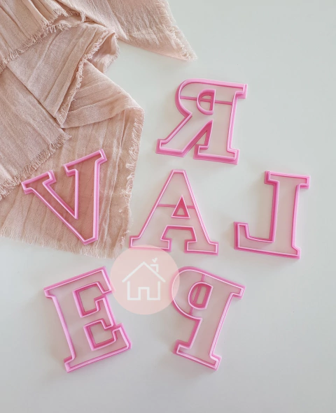 C1153 - Cortante letra