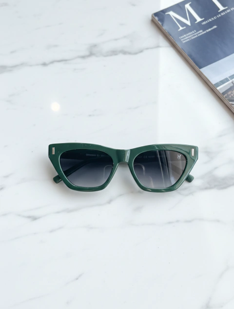 Óculos Retangular com Leve Gatinho Verde Eduarda 50.063 - comprar online