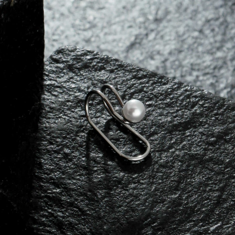 Piercing Fake em Aço Inox com Detalhe de Pérola