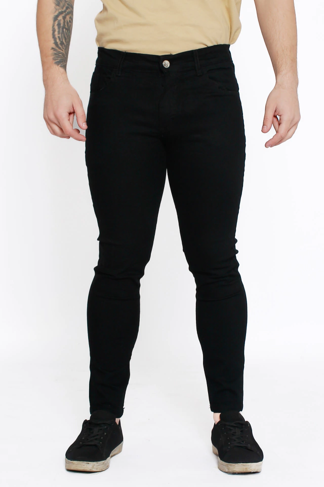 Combo #66: 2 REMERAS LISAS + 1 REMERA ESTAMPADA + 3 JEANS — imagen 15