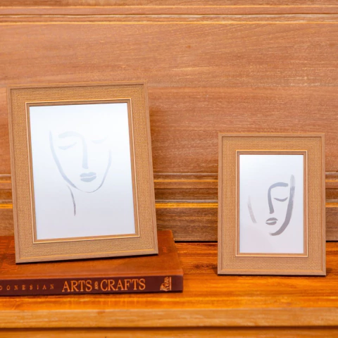 Porta Retrato Marrom Sandy