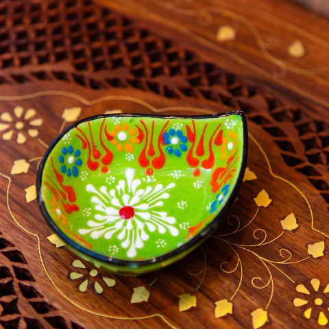 Mini Petisqueira Pintada à Mão Importada da Turquia (Verde Claro)
