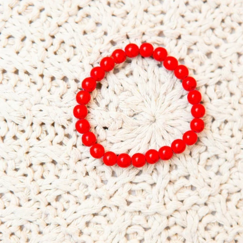 Pulseira de Pedra Natural Howlita Coral