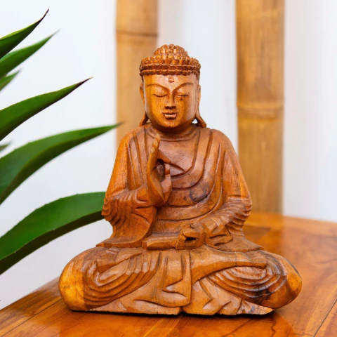 Escultura Buda Sidarta de Madeira 30cm (Mudra Proteção)