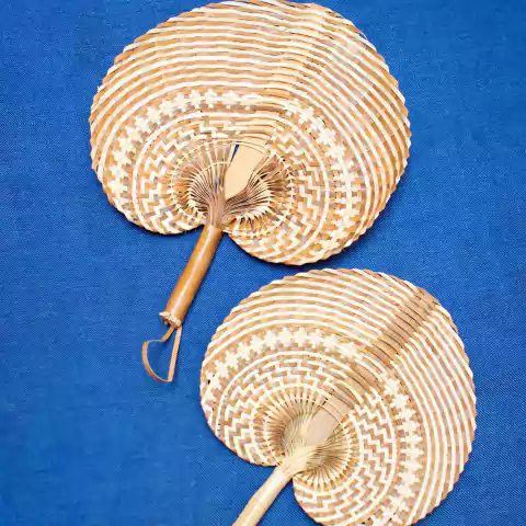 Leque de Palha Importado de Bali