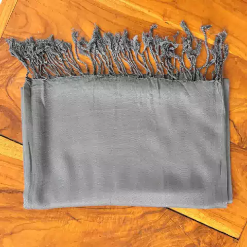 Echarpe 100% Viscose Cinza Claro 70cmx1,80m