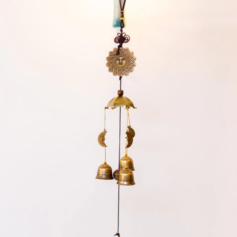 Sino dos Ventos Sol de Metal