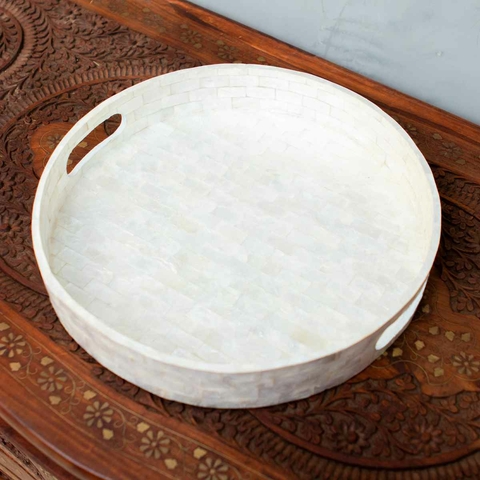 Bandeja Redonda de Madrepérola 30cm Cor Pérola