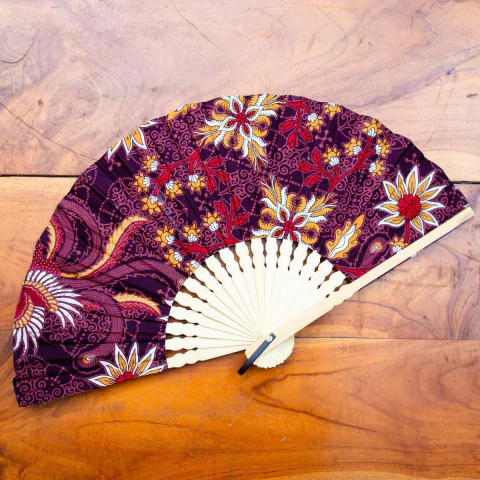 Leque Batik de Bambu e Algodão Importado de Bali