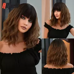 Perucas Sintéticas Onduladas Pretas Perucas Onduladas Naturais de Comprimento Médio com Franja para Mulheres Afro Uso Diário em Festas Perucas de Fibra Resistente ao Calor