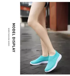 Tênis slip-on vulcanizados para mulheres, sapatos baixos, mocassins ambulantes, plus size 42, alta qualidade na internet