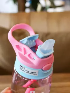 Imagem do Criativo Cartoon Baby Feeding Cup com canudos, Kids Water Sippy Cup, copos portáteis ao ar livre para crianças, 480ml
