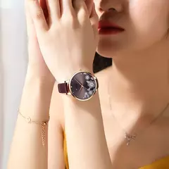 Curren-Relógios de pulso quartzo de couro de luxo feminino, marca relógio para senhoras, charme relógio mostrador flores - Wolf Magazine