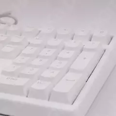Imagem do 108 teclas brancas abs oem altura terno para 61 87 104 teclado mecânico retroiluminação transparente anne pro 2 akko fun60 mad60he