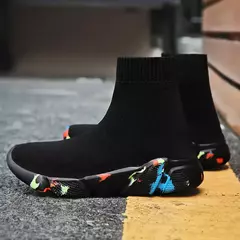 Moda masculina sapatos casuais leves sapatos masculinos tênis de plataforma de renda tênis unissex meias sapatos zapatillas hombre na internet