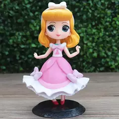 Q posket bonito olhos grandes rapunzel jenny sereia princesa pvc anime bonecas colecionáveis q versão modelo brinquedo presente de aniversário - comprar online
