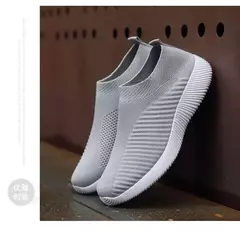 Tênis slip-on vulcanizados para mulheres, sapatos baixos, mocassins ambulantes, plus size 42, alta qualidade