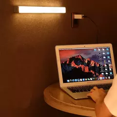 Luz noturna LED sem fio com sensor de movimento, lâmpada do armário, cozinha, quarto, detector, armário, retroiluminação da escadaria - Wolf Magazine