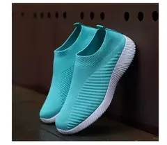 Tênis slip-on vulcanizados para mulheres, sapatos baixos, mocassins ambulantes, plus size 42, alta qualidade - Wolf Magazine
