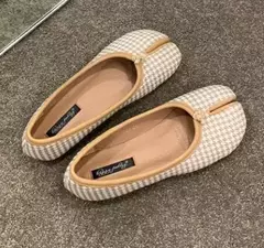 Imagem do Sapatos de couro de microfibra Tabi Ninja, apartamentos confortáveis, chinelos Split Toe, mocassins fundo macio, breves mocassins trotter senhoras, 2023