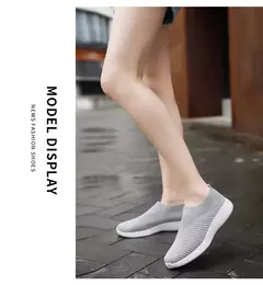 Tênis slip-on vulcanizados para mulheres, sapatos baixos, mocassins ambulantes, plus size 42, alta qualidade na internet
