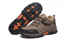 Imagem do Botas de neve de couro impermeáveis para homens, tênis super quentes, botas de caminhada ao ar livre, sapatos de trabalho, marca de inverno, tamanho 39-47