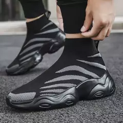 Moda masculina sapatos casuais leves sapatos masculinos tênis de plataforma de renda tênis unissex meias sapatos zapatillas hombre - loja online
