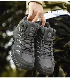 Botas de caminhada ao ar livre para homens, botas antiderrapantes, tênis leves, calçado de deserto, curto, inverno, outono, moda na internet