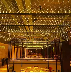 Impermeável Net Mesh Luzes LED, Fada Cortina, Guirlanda, Exterior, Jardim, Decoração de Casamento, Festa de Natal, 3m, 6m, 12m - Wolf Magazine