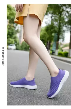 Imagem do Tênis slip-on vulcanizados para mulheres, sapatos baixos, mocassins ambulantes, plus size 42, alta qualidade