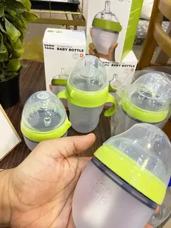 Garrafa de silicone para crianças, BPA Free Feeding Bottle para crianças, Verde e rosa, 5 oz e 8 oz, 2 pacotes - comprar online