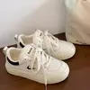 Sapatos esportivos de plataforma vulcanizada casual para mulheres, tênis feminino, moda luxuosa, ao ar livre, senhoras, D117, 2024