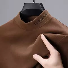 Camiseta de veludo alemã de alto grau masculina, meia gola alta, manga comprida bordada, moda britânica, camisa de fundo quente, nova, outono, 2023 - loja online