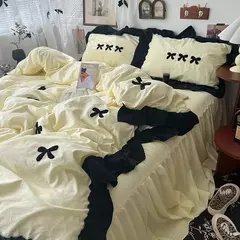 Conjunto de cama estilo princesa coreano para meninas, capa de edredão kawaii, arco preto, lençol macio para a pele, saia de cama, fronhas