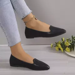 Mocassins deslizantes respiráveis para mulheres, sapatilhas rasas de balé elástico, fundo macio, sapatos de barco com dedo apontado, tamanho grande, 43, moda, 2024 - Wolf Magazine